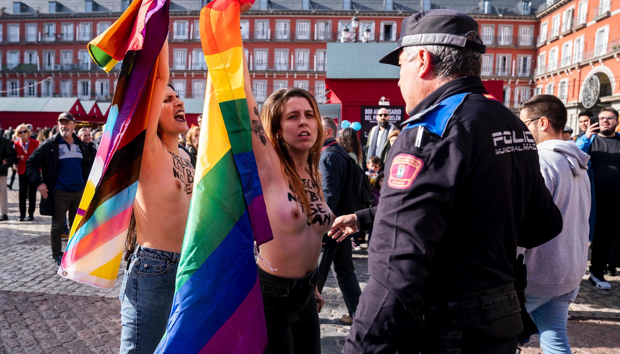 Femen Plaza Mayor