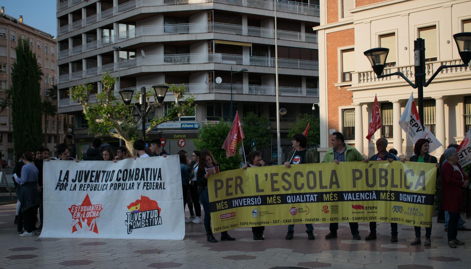 Concentració Castellón contra LOMCE