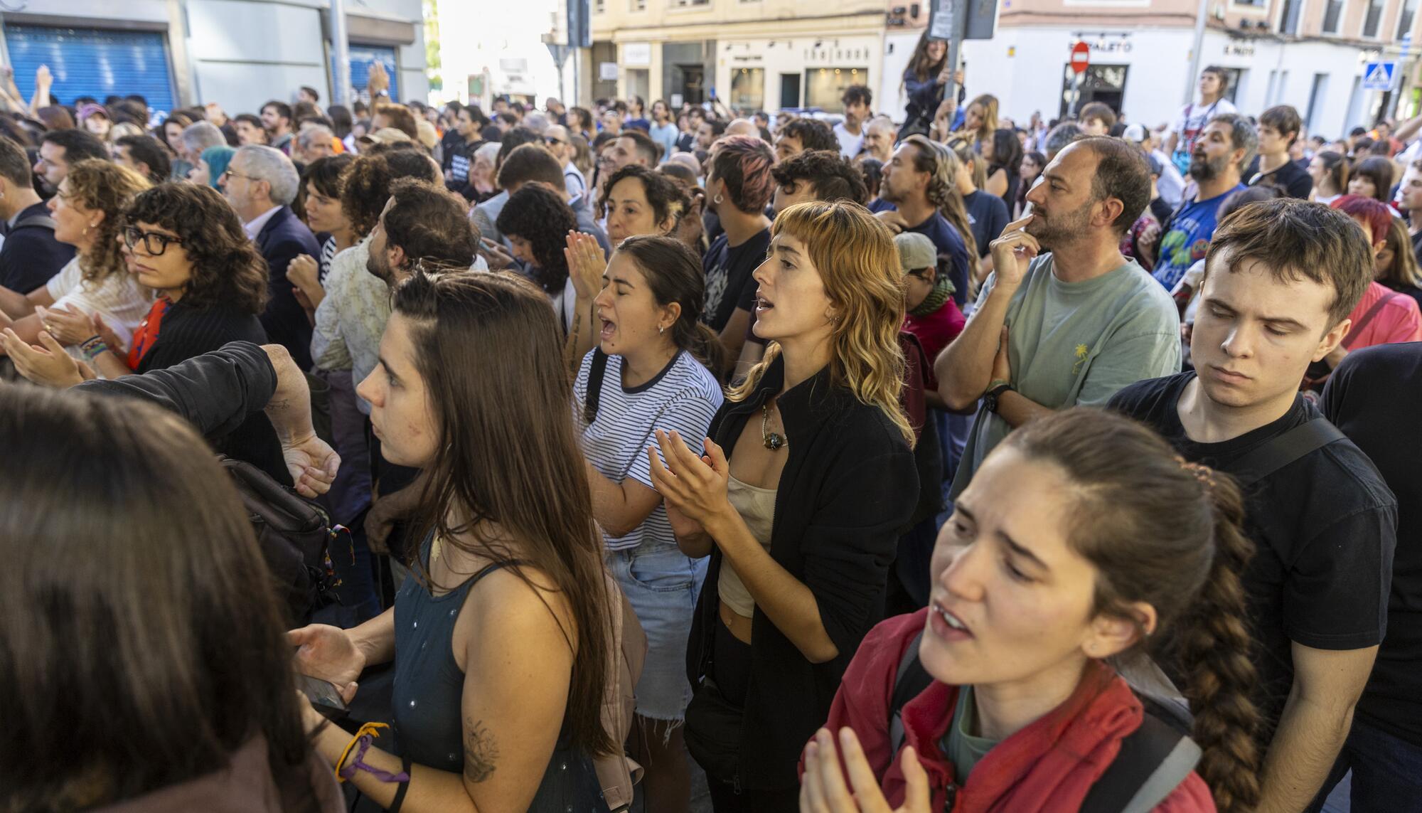 Desahucio Maricarmen 23-09-26 - 18