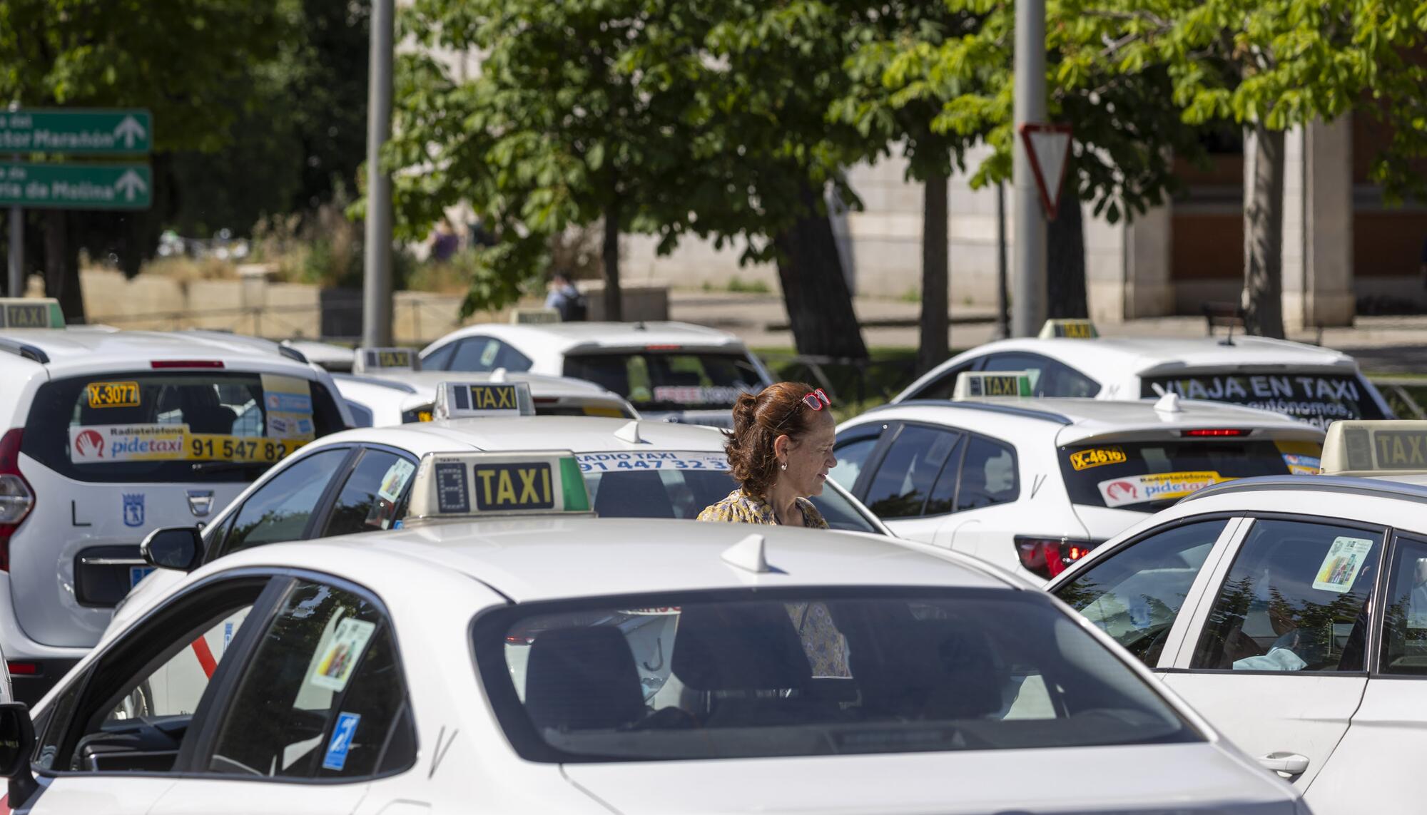 Manifestación Taxi Madrid Licencias VTC - 8
