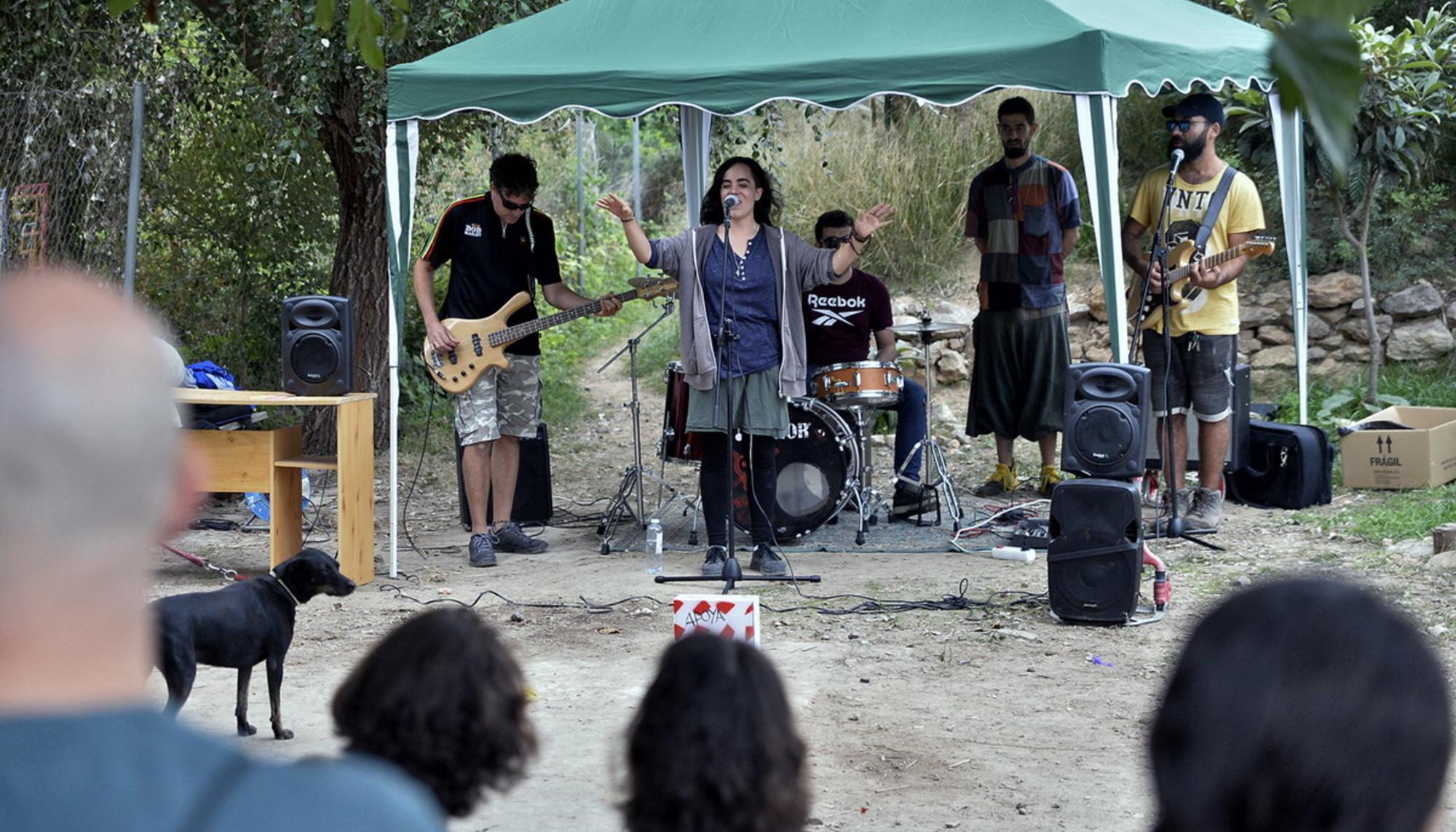 Festival ConFUSIÓN, arte y música en comunidad en el barrio valenciano de Benimaclet - 11