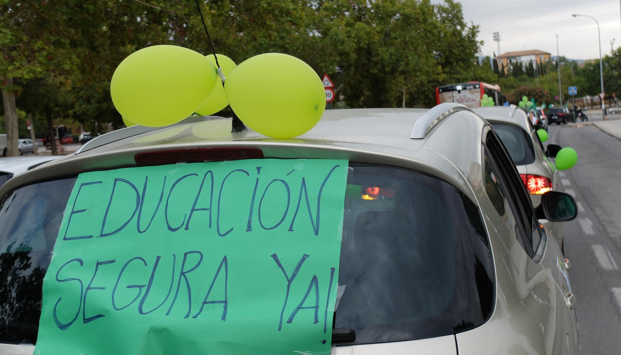 Caravana por la educación pública en Granada