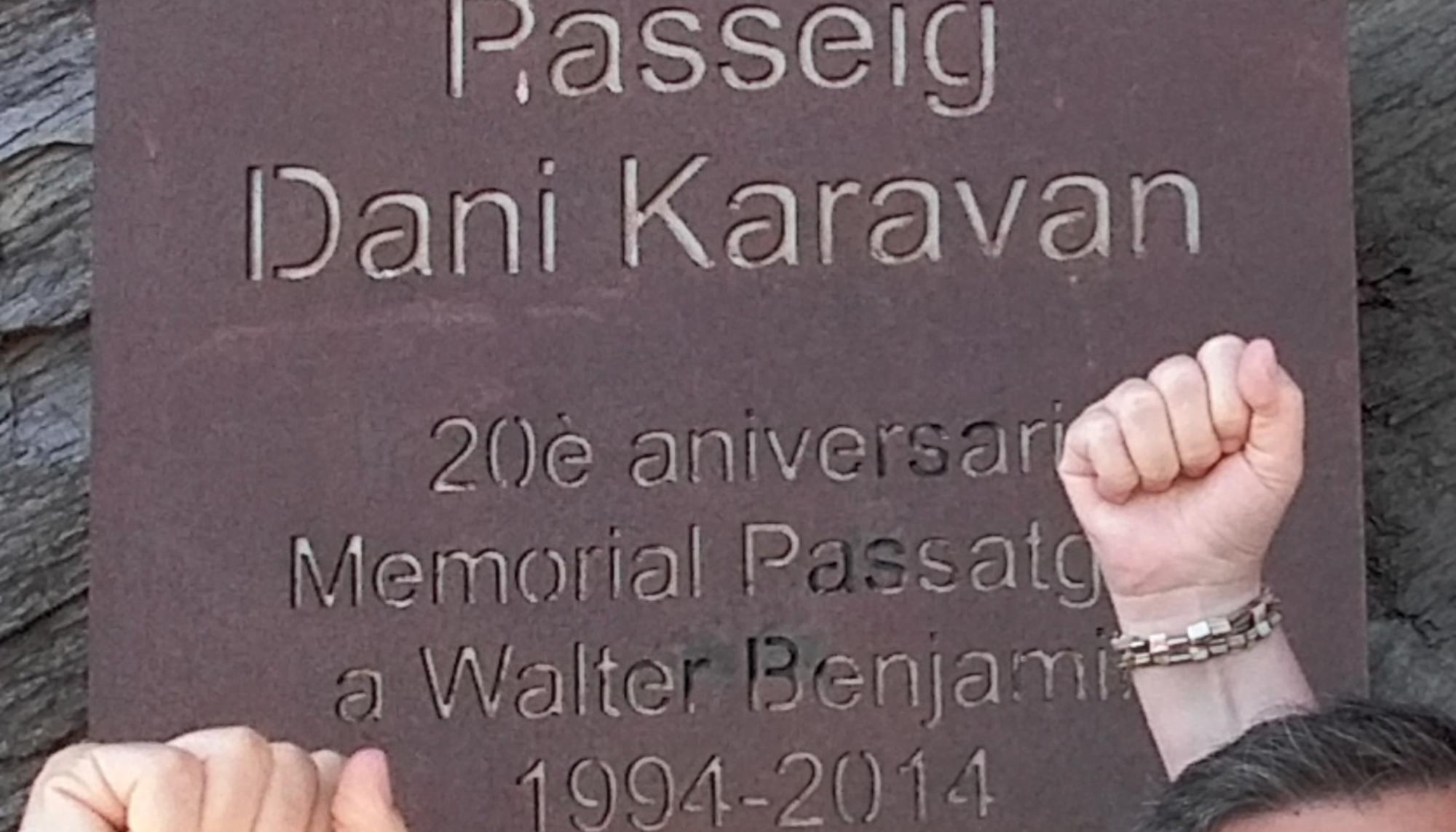 Paseo Dani Karavan en el Memorial a Walter Benjamin. Port-Bou. 