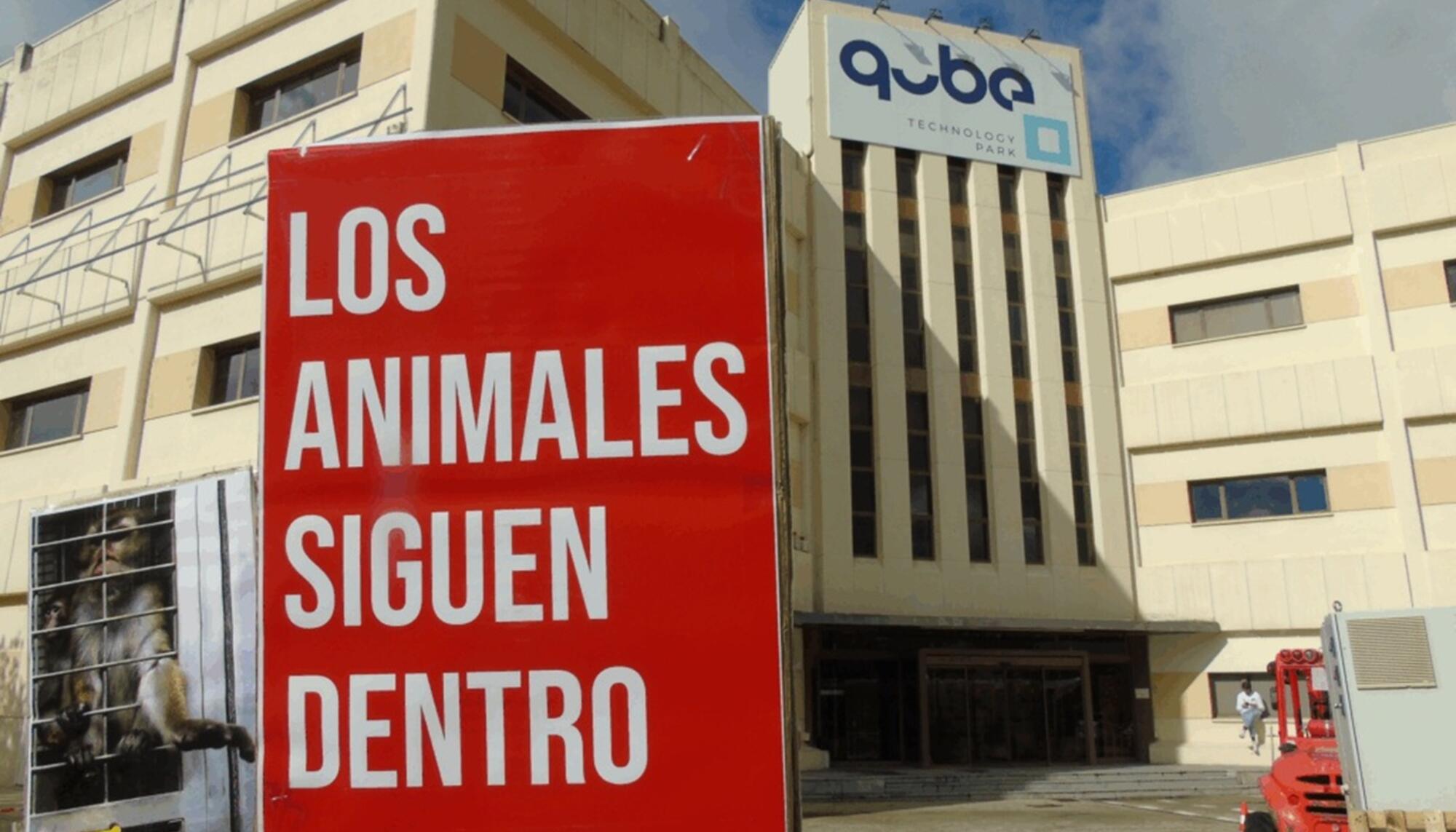 Concentración frente a instalaciones Vivotecnia