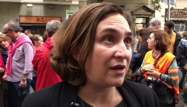 Ada Colau referéndum