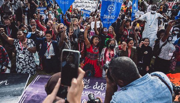Movilizaciones durante la cumbre del clima en Egipto. Foto: Sami Dellah (de TUAC/UFCW) (2)