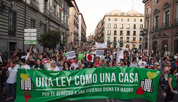 Manifestación ILP vivienda Madrid 2