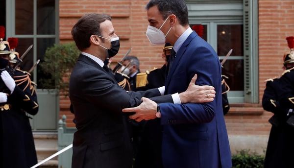 Macron y Pedro Sánchez -cumbre