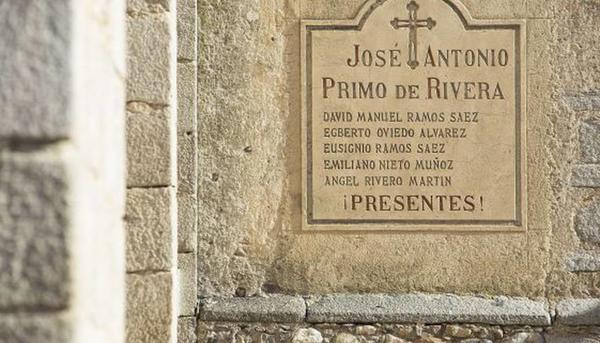 Lápida en una localidad de Castilla y León