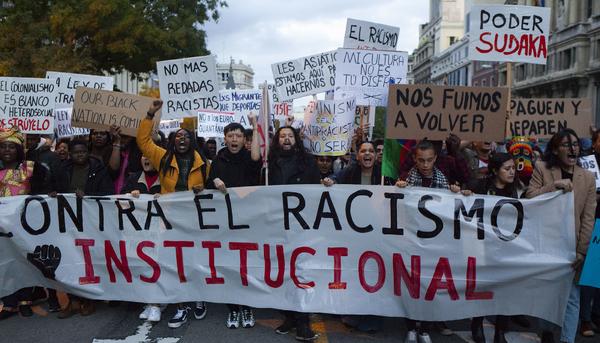 Manifestación contra el racismo institucional 3