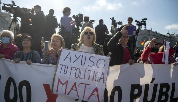 Manifestación por la Sanidad Pública en Madrid - 23