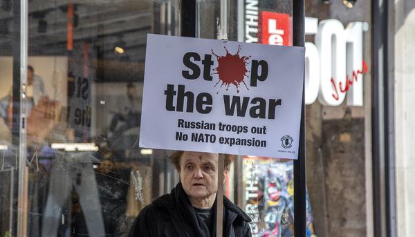 Protesta contra la guerra Ucrania Rusia en Londres 07