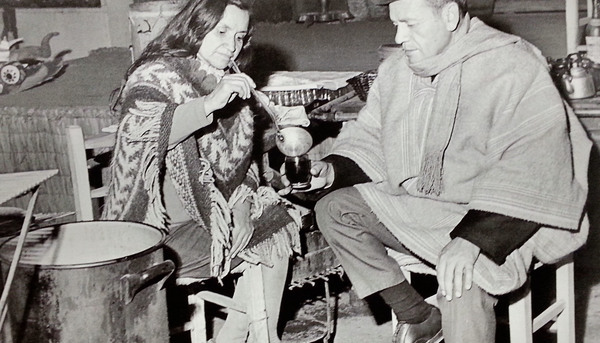 Violeta Parra y Nicanor Parra en la carpa de La Reina en 1966