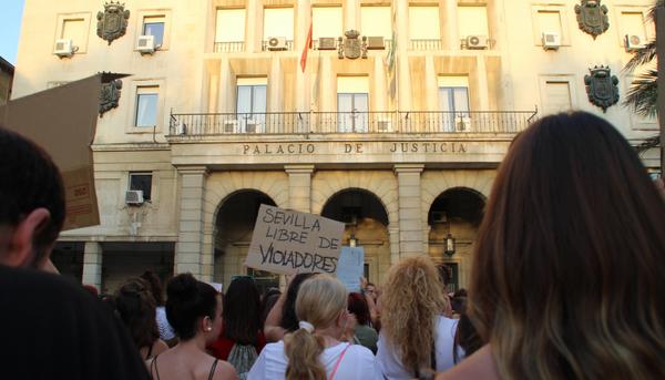 Manifestación libertad Manada Sevilla - 4