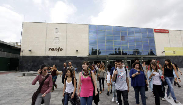 Estudiantes en la Universidad Autónoma de Madrid