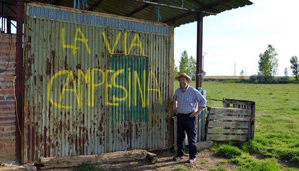 Jeromo Aguado en su finca ganadera en Tierra de Campos, Palencia. VIOLETA AGUADO.