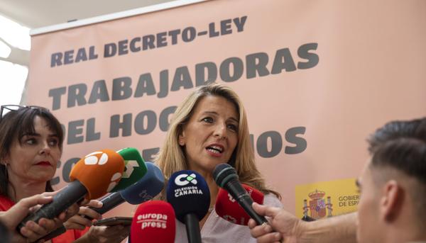Acto Yolanda Diaz aprobacion decreto ley Trabajadoras hogar - 2