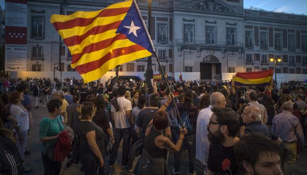 Concentración en Sol en apoyo al pueblo catalán