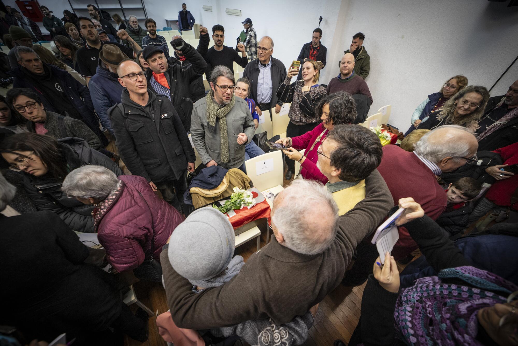 Entrega restos de Carmen Rodríguez Parra, José Raya Hurtado, Francisco Soriano López y José García Esteban en Víznar, Granada - 20
