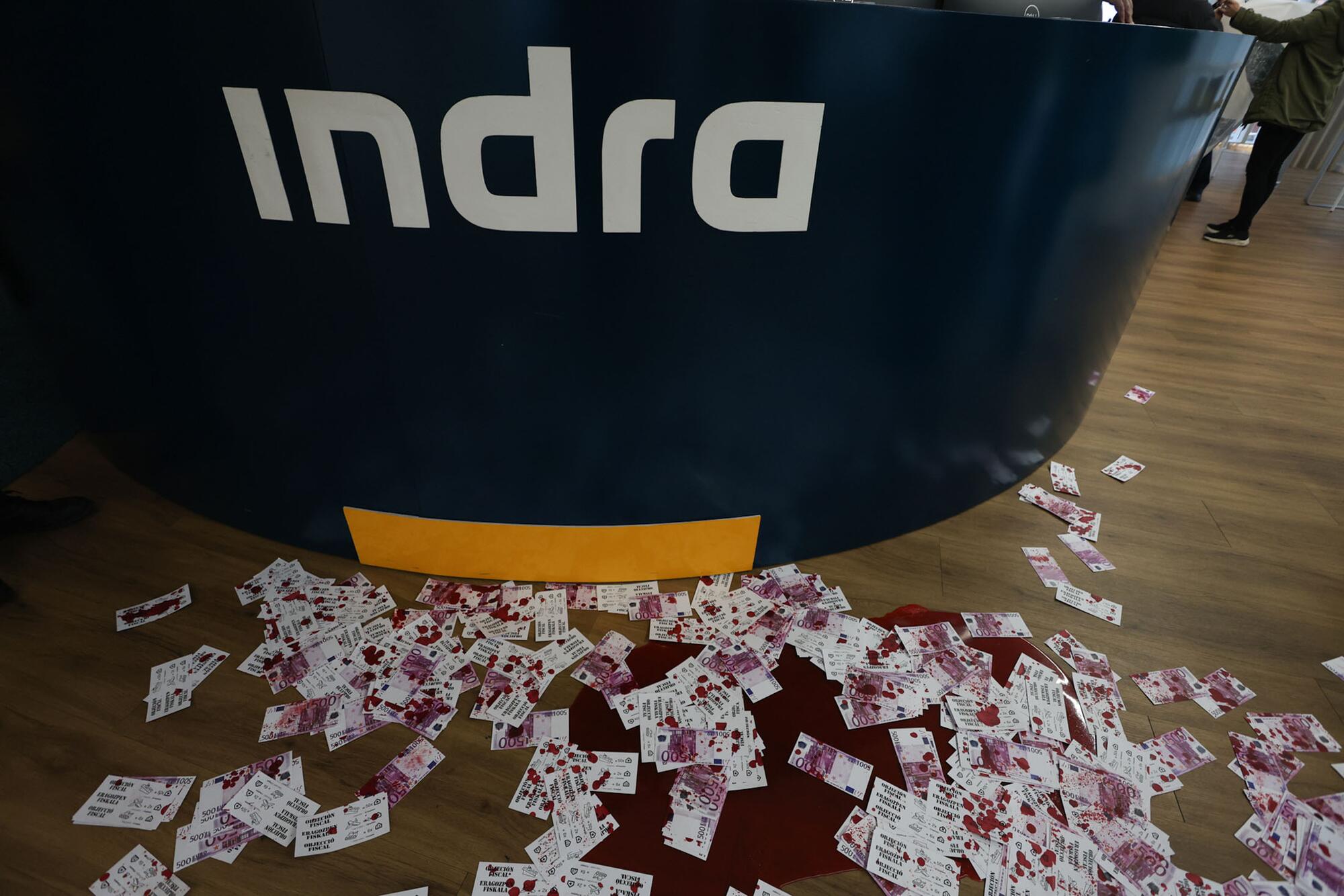 Acción Indra Extinction Rebellion - 1