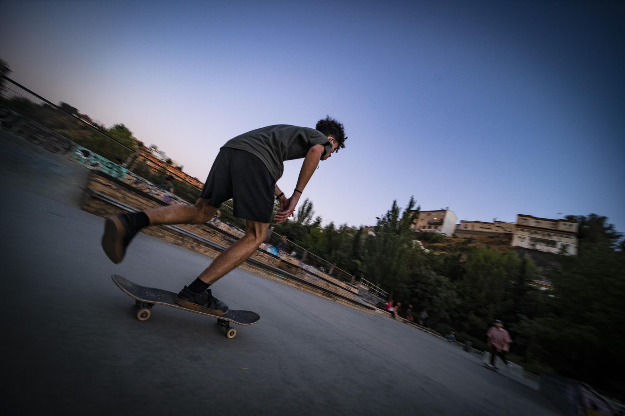 Skaters en el skatepark Bola de Oro, Granada - 10