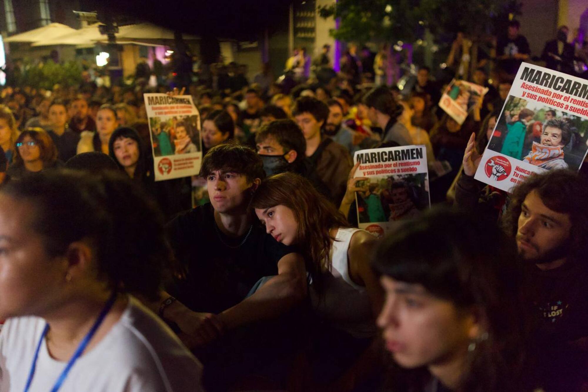 Marcha al Congreso por la muerte de Maricarmen - 1