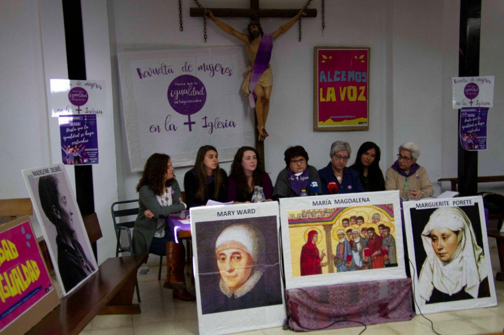 Rueda Prensa Revuelta Mujeres Iglesia