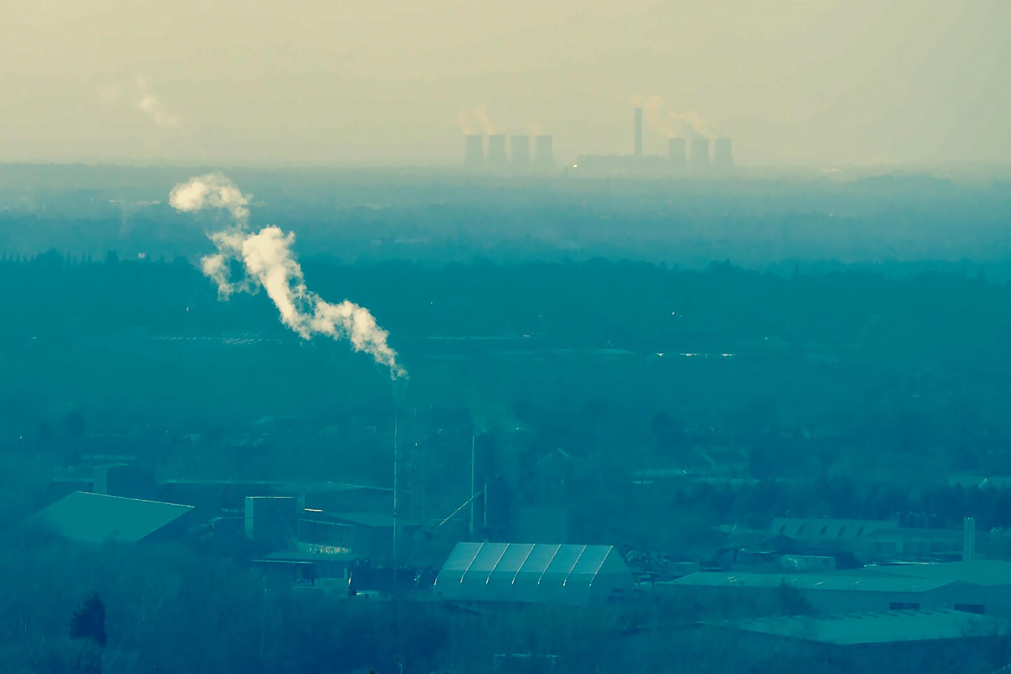 Cambio climatico contaminacion fabrica