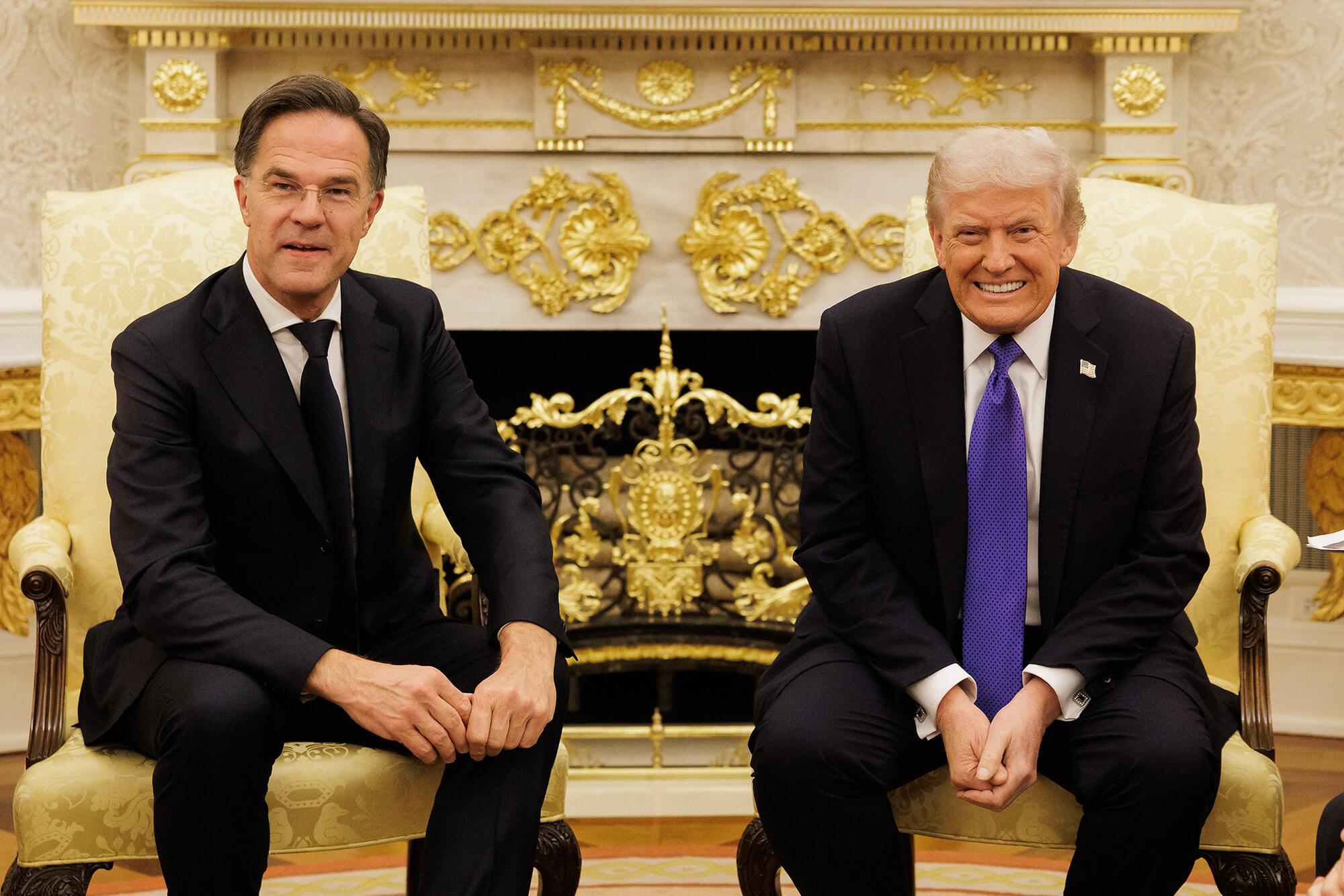 Mark Rutte y Donald Trump. Foto: OTAN.