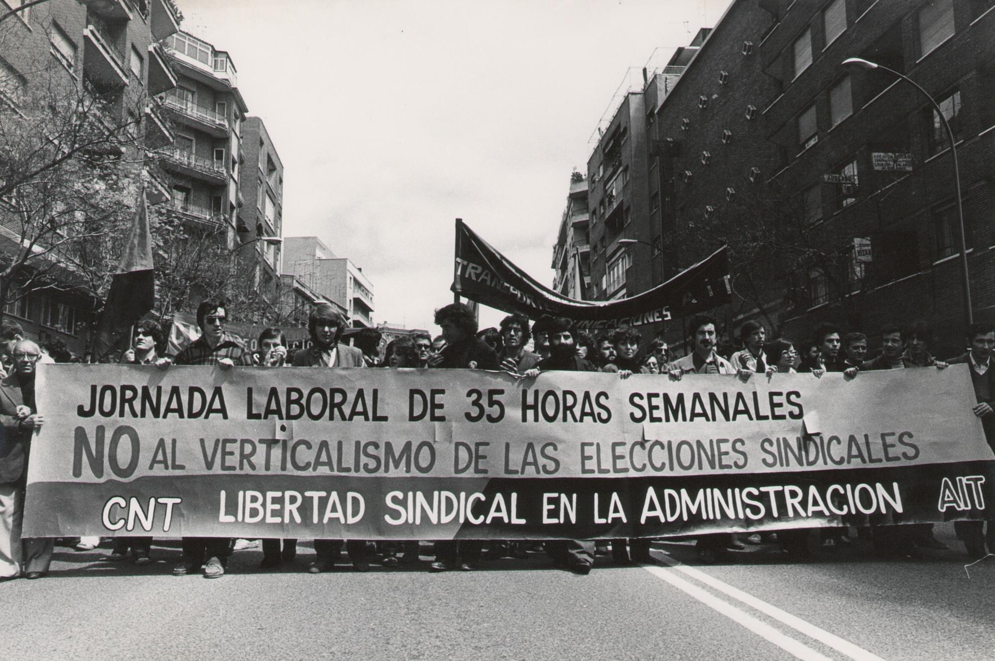Manifestación de CNT en Madrid el 1 de mayo de 1981