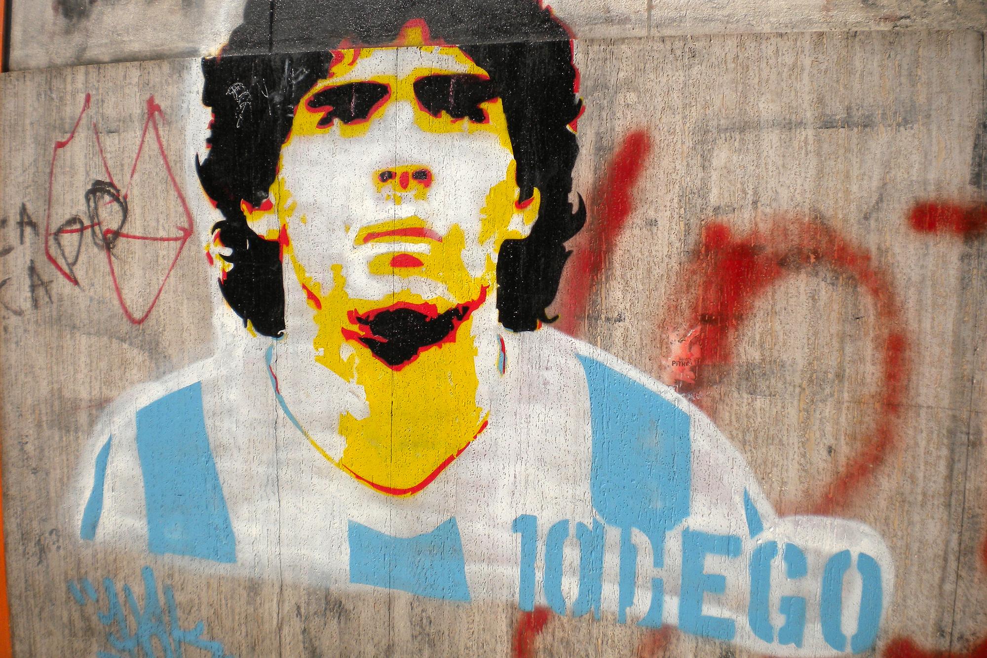 Grafiti de Diego Maradona en el barrio de La Boca, ciudad de Buenos Aires