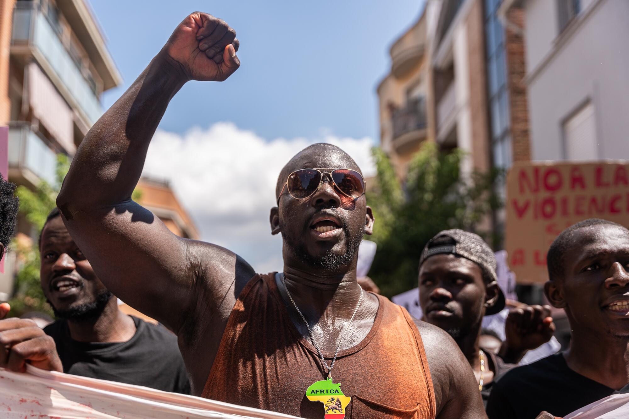 Manifestación Montornés por muerte de Mahamedi  - 11