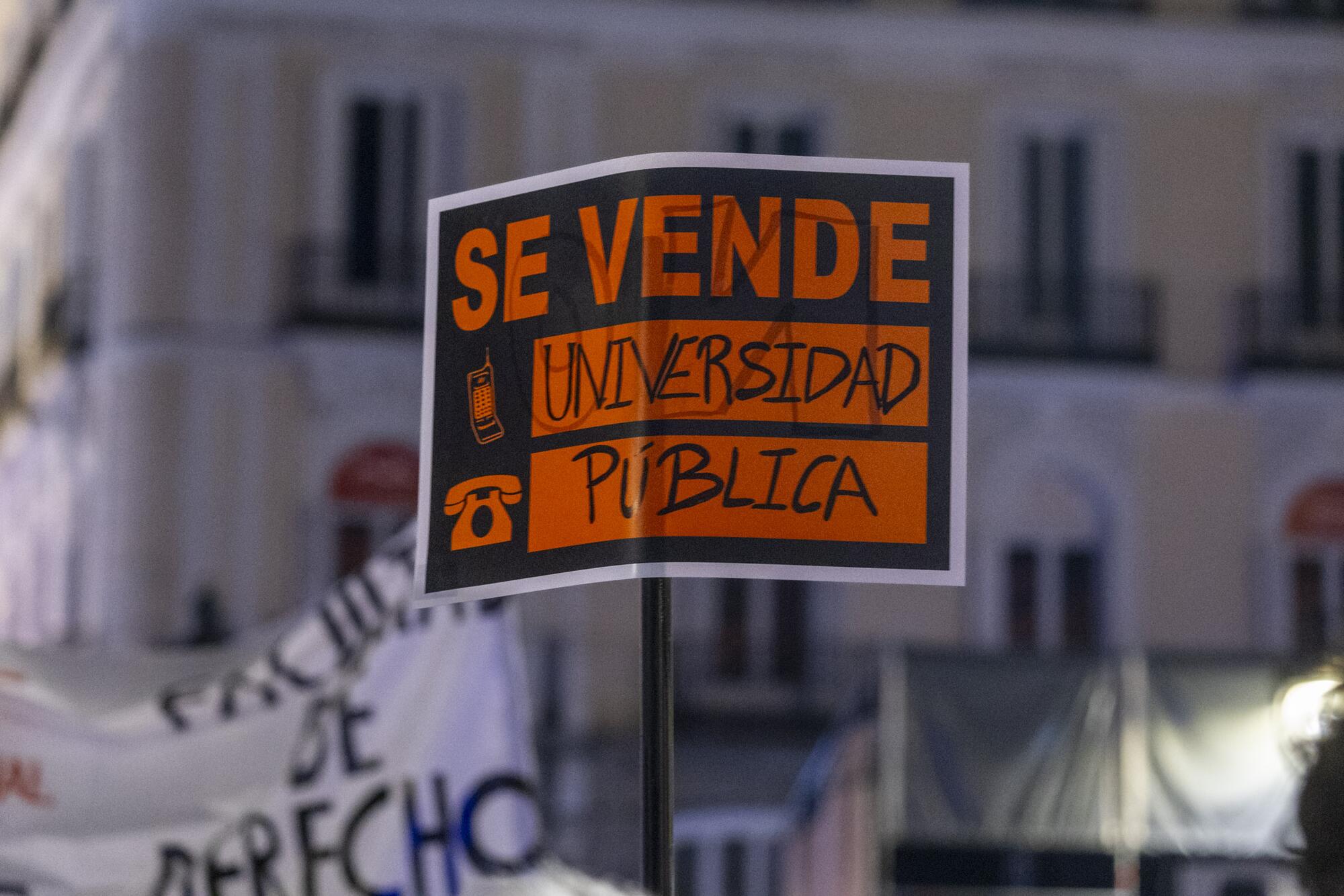 Manifestación defensa de la Universidad pública 27-11-25 - 9