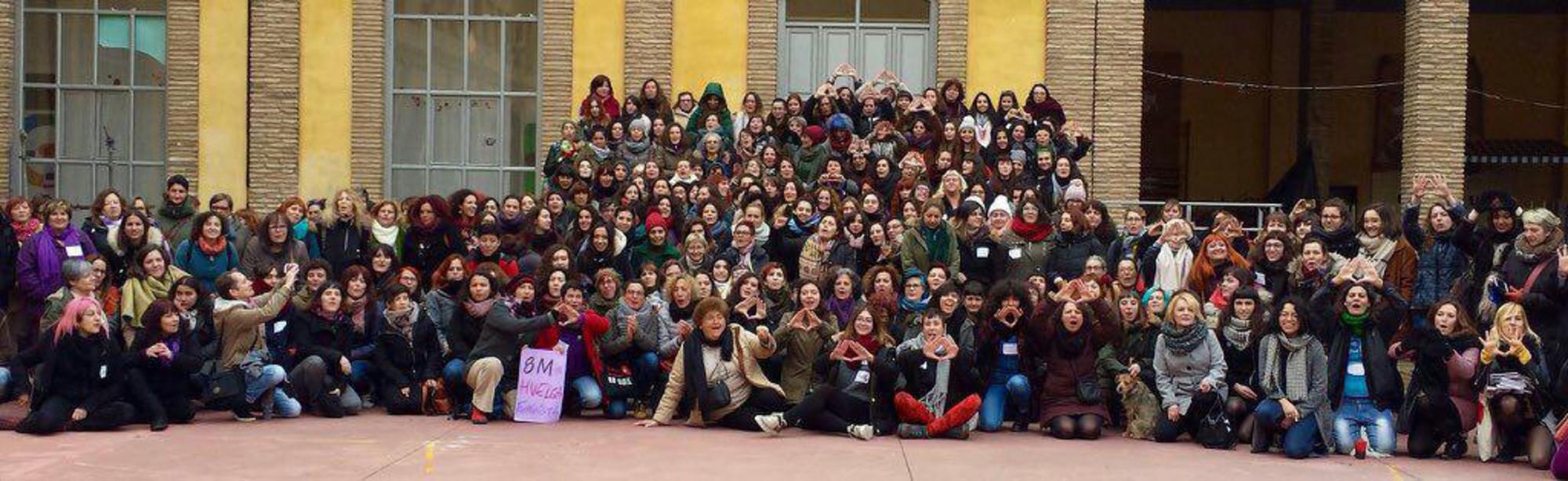 Encuentro Zaragoza preparación de la huelga feminista 8 de Marzo