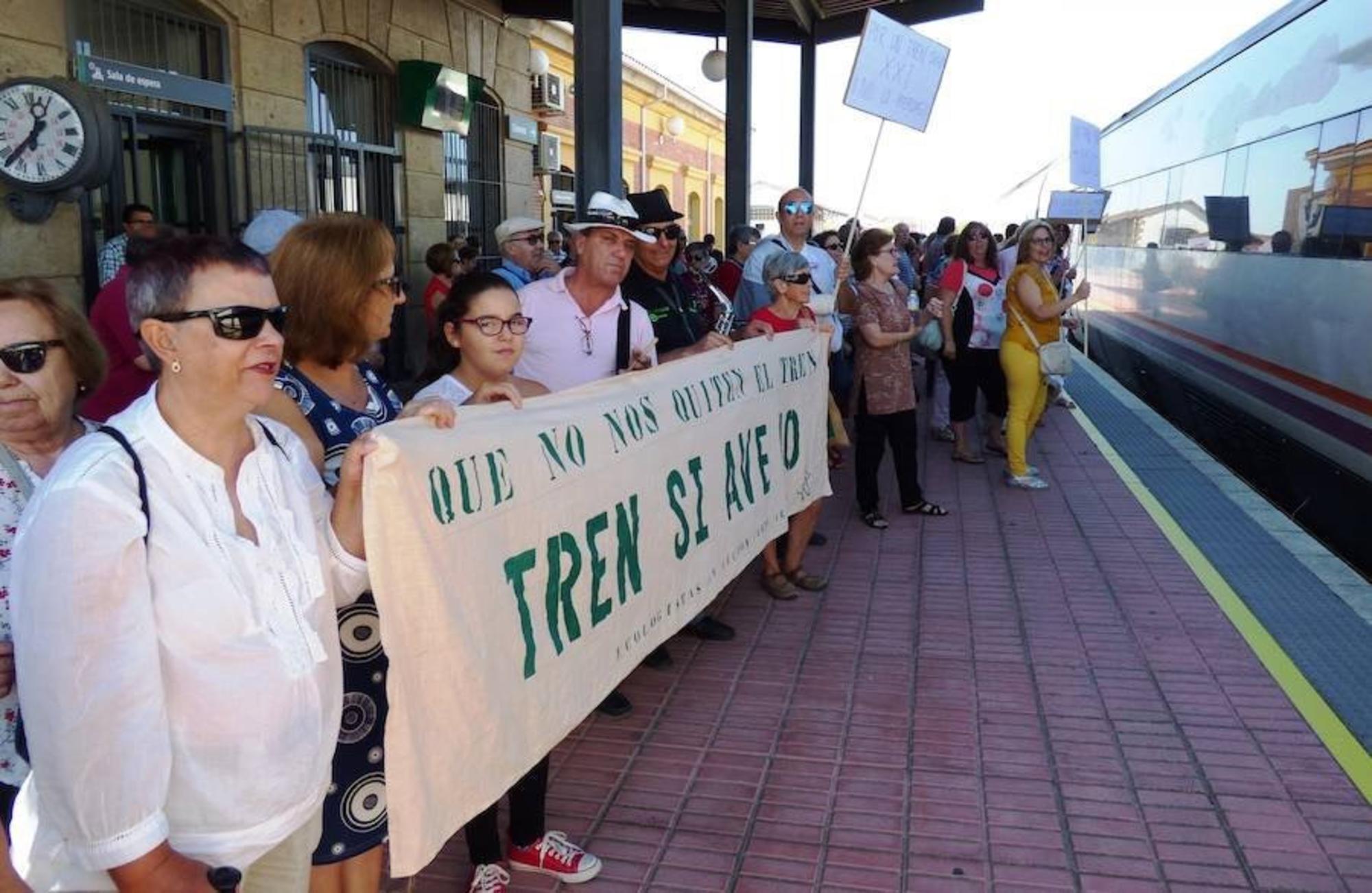 protesta tren Navalmoral