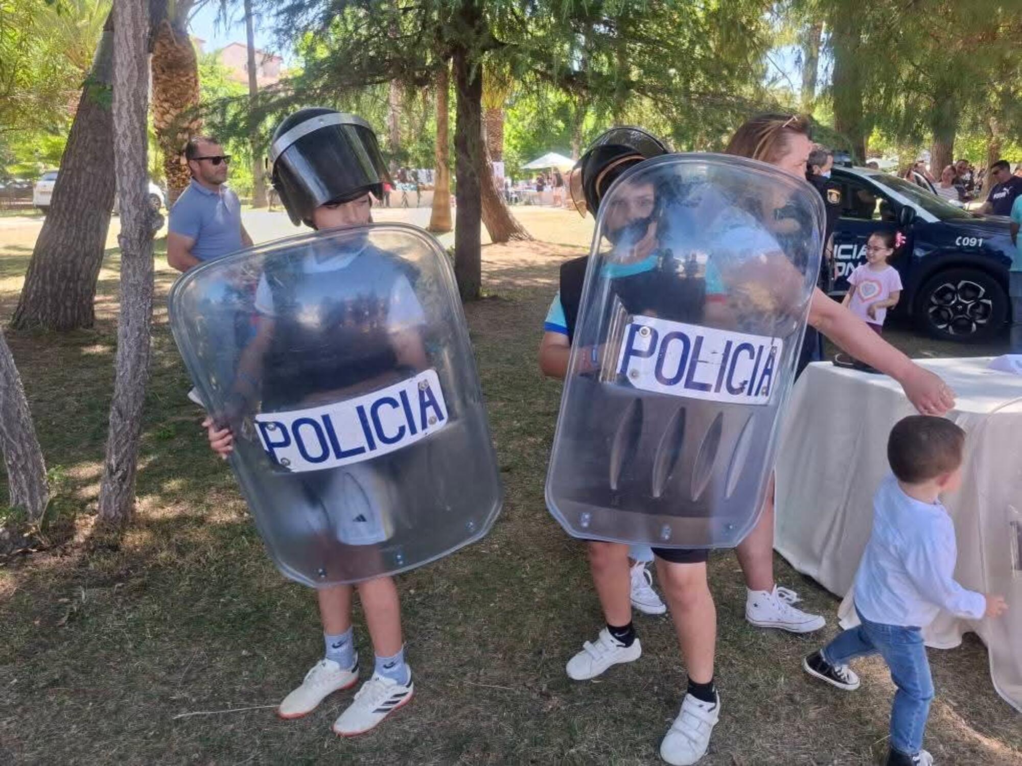 Niños antidisturbios