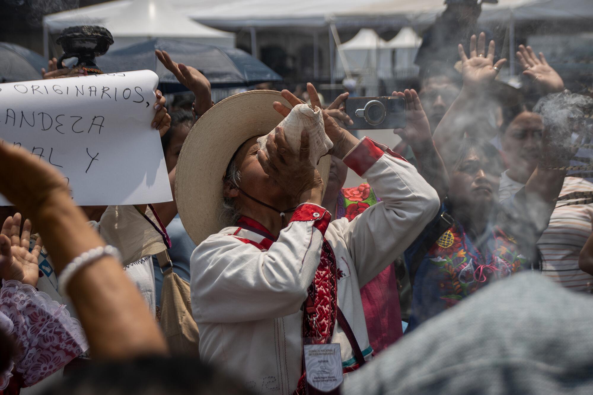 Ayuso México - 9
