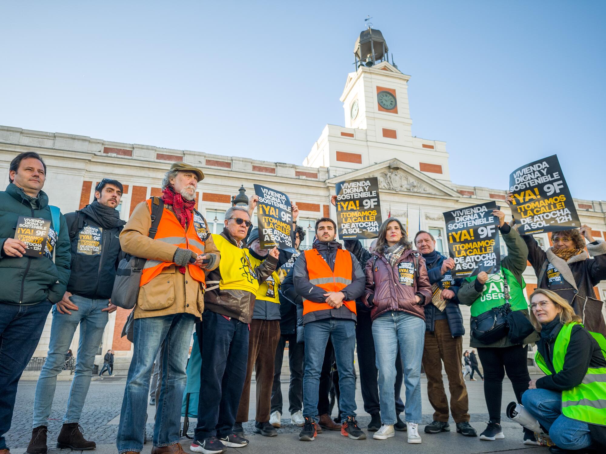 Las organizaciones de Hábitat 24 convocan la manifestación por la vivienda digna del 9 de febrero ante la sede del Gobierno de la Comunidad de Madrid, el 6 de febrero de 2025. Foto: Habitat 2024