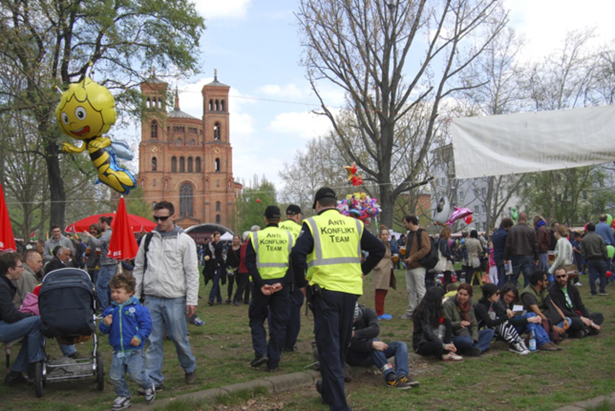 Anti konflikt teams - Policía anticonflictos alemana