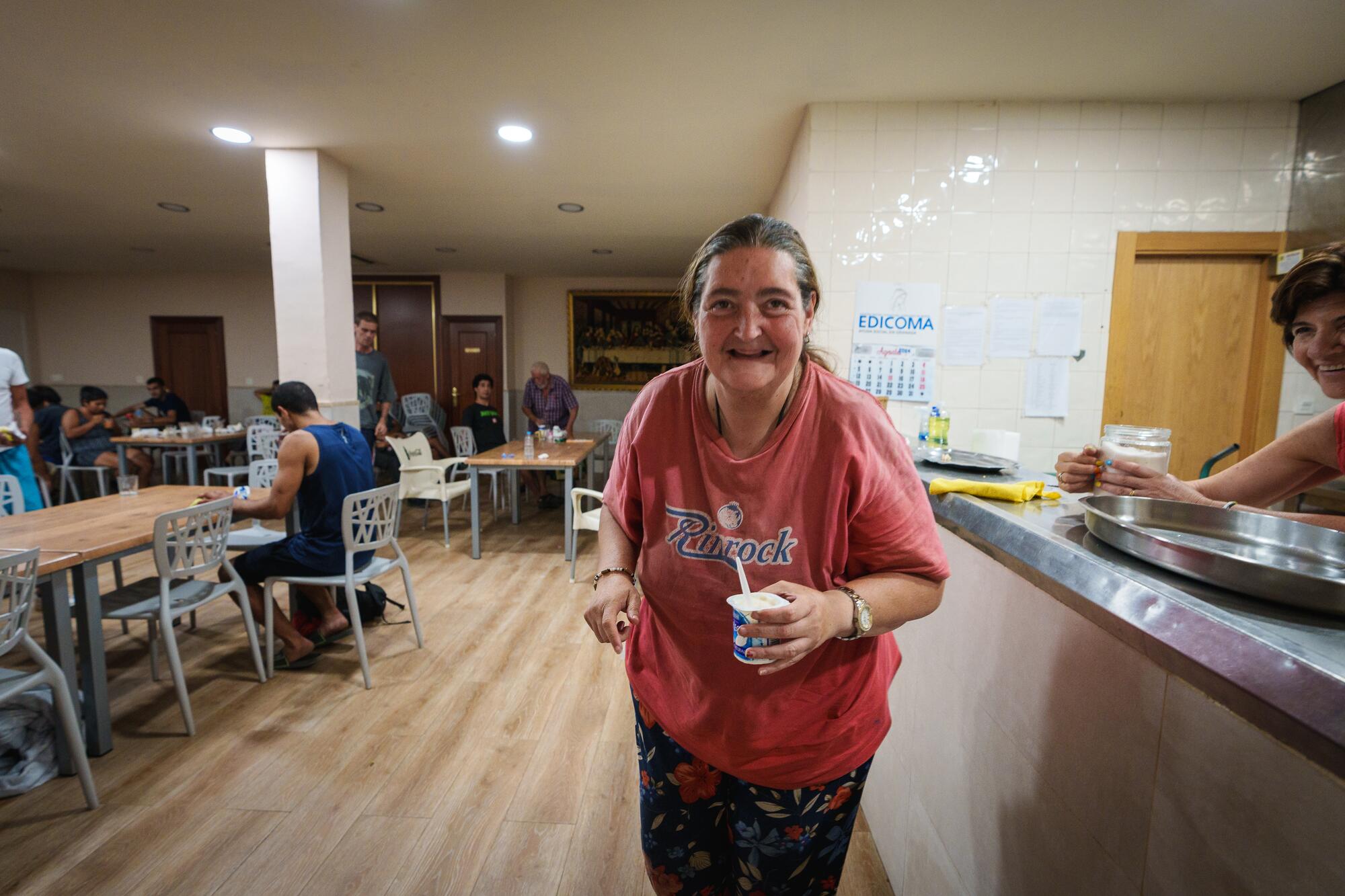 Refugio climático para las personas sin hogar de Granada en agosto.