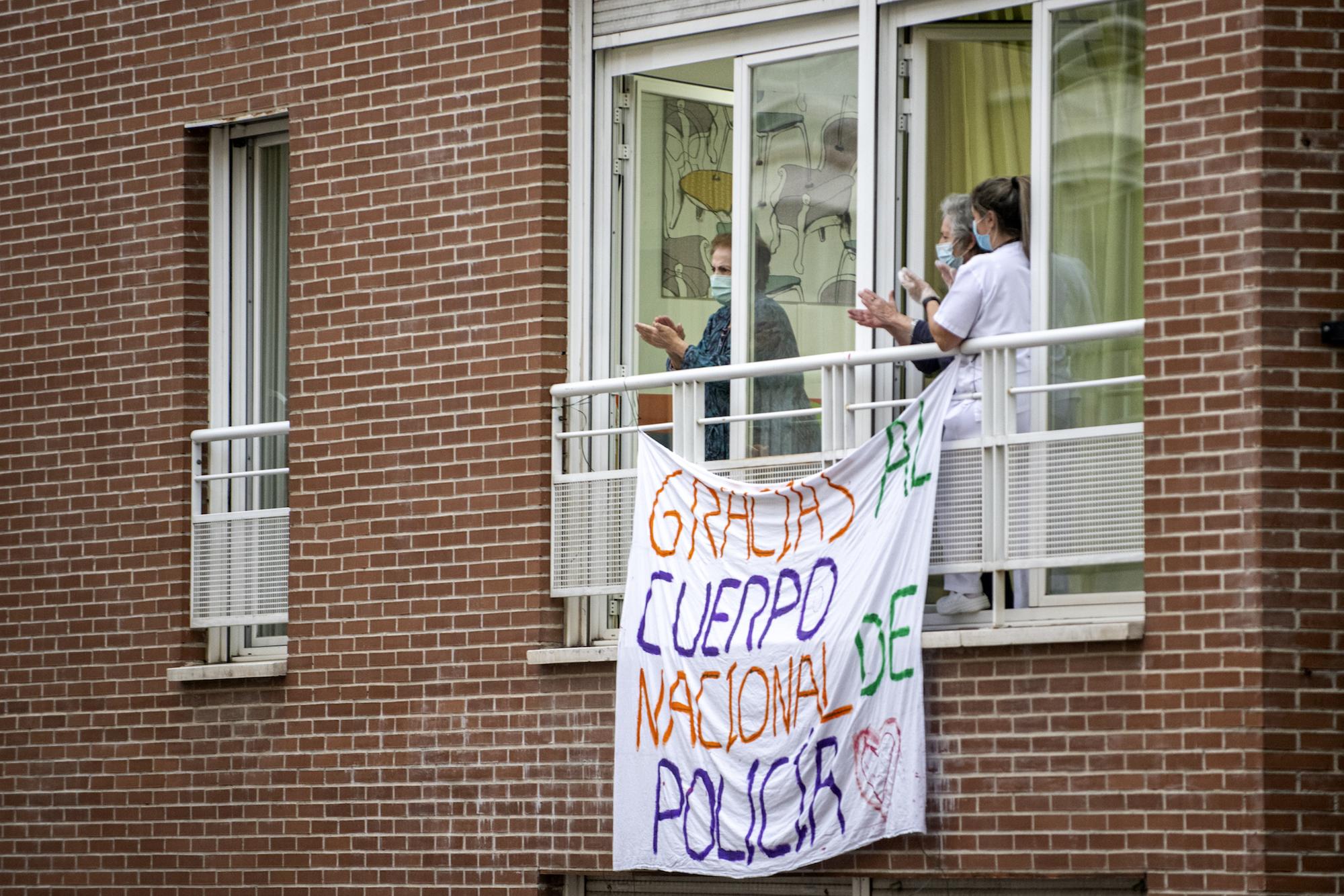 Agradecimientos a la policía