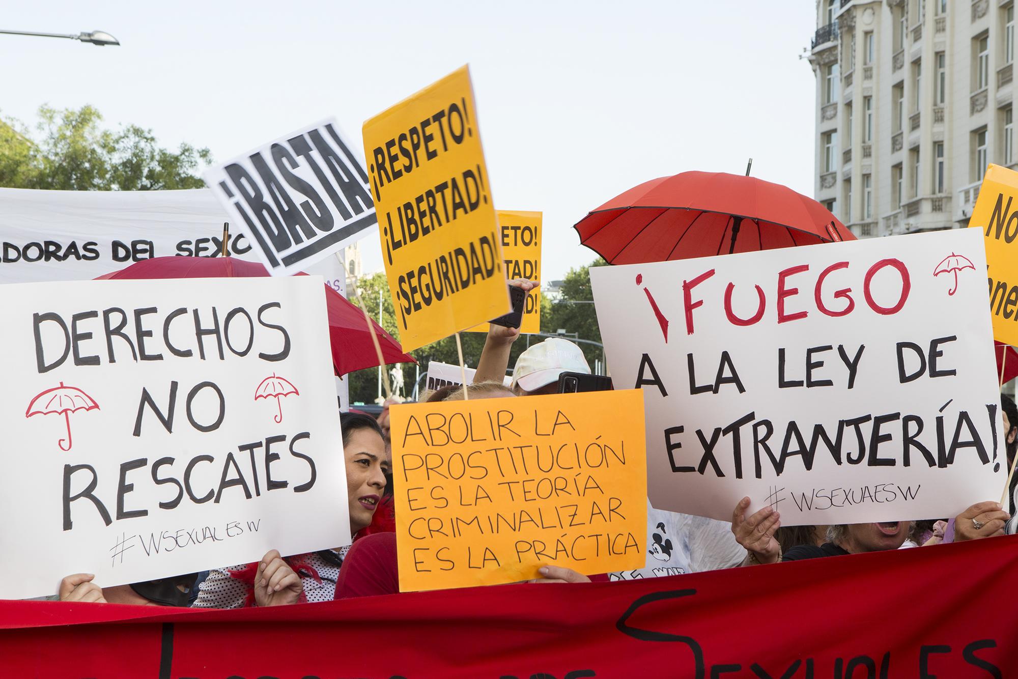 Concentración en contra de la Ley Abolicionista-Prohibicionista en Madrid. 4 de octubre de 2022 - 2