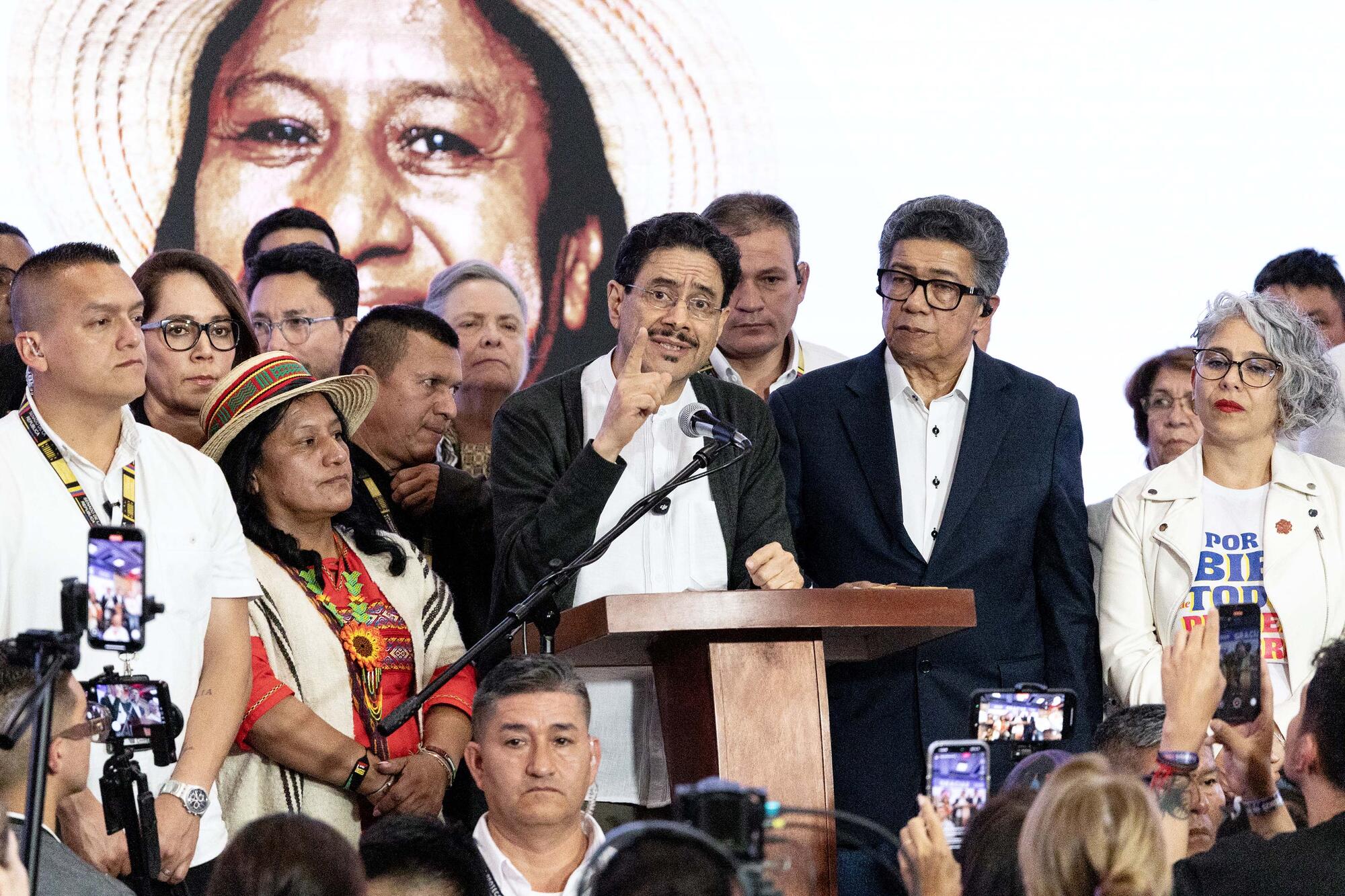 Colombia elecciones 26 - 13
