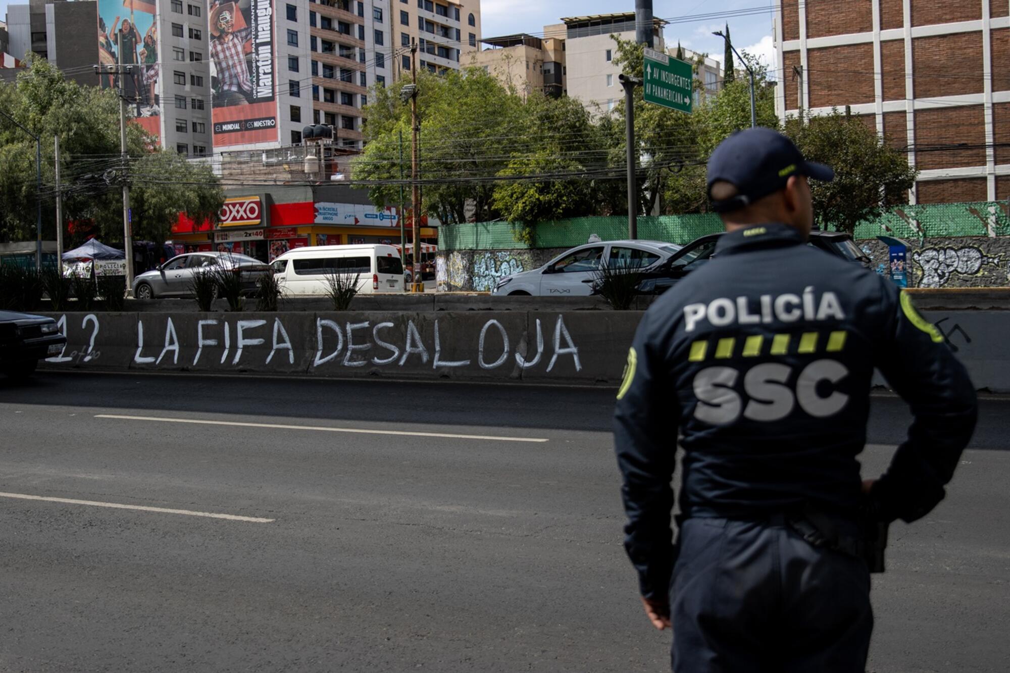 Protestas Estadio Azteca México - 4