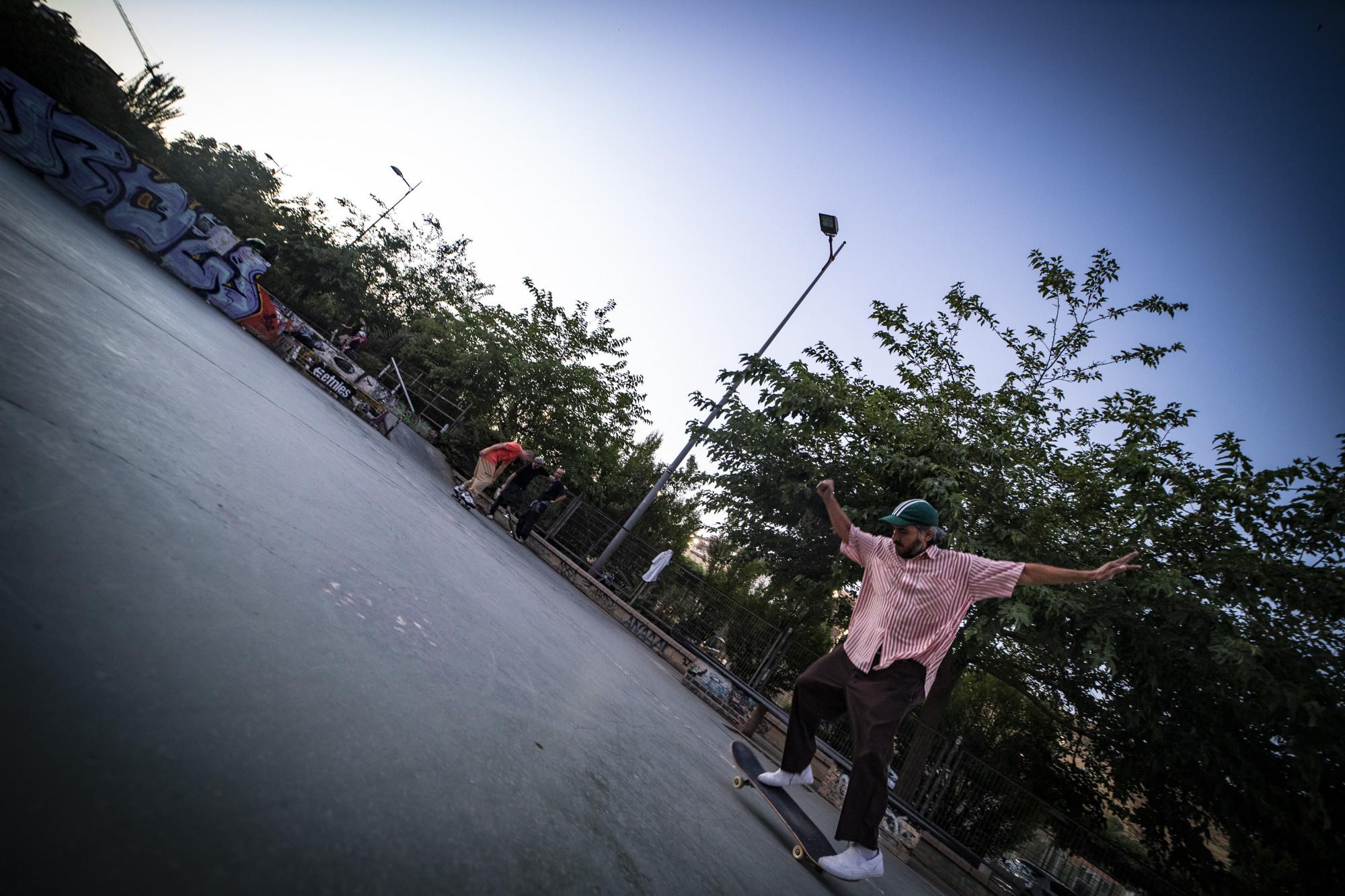 Skaters en el skatepark Bola de Oro, Granada - 11