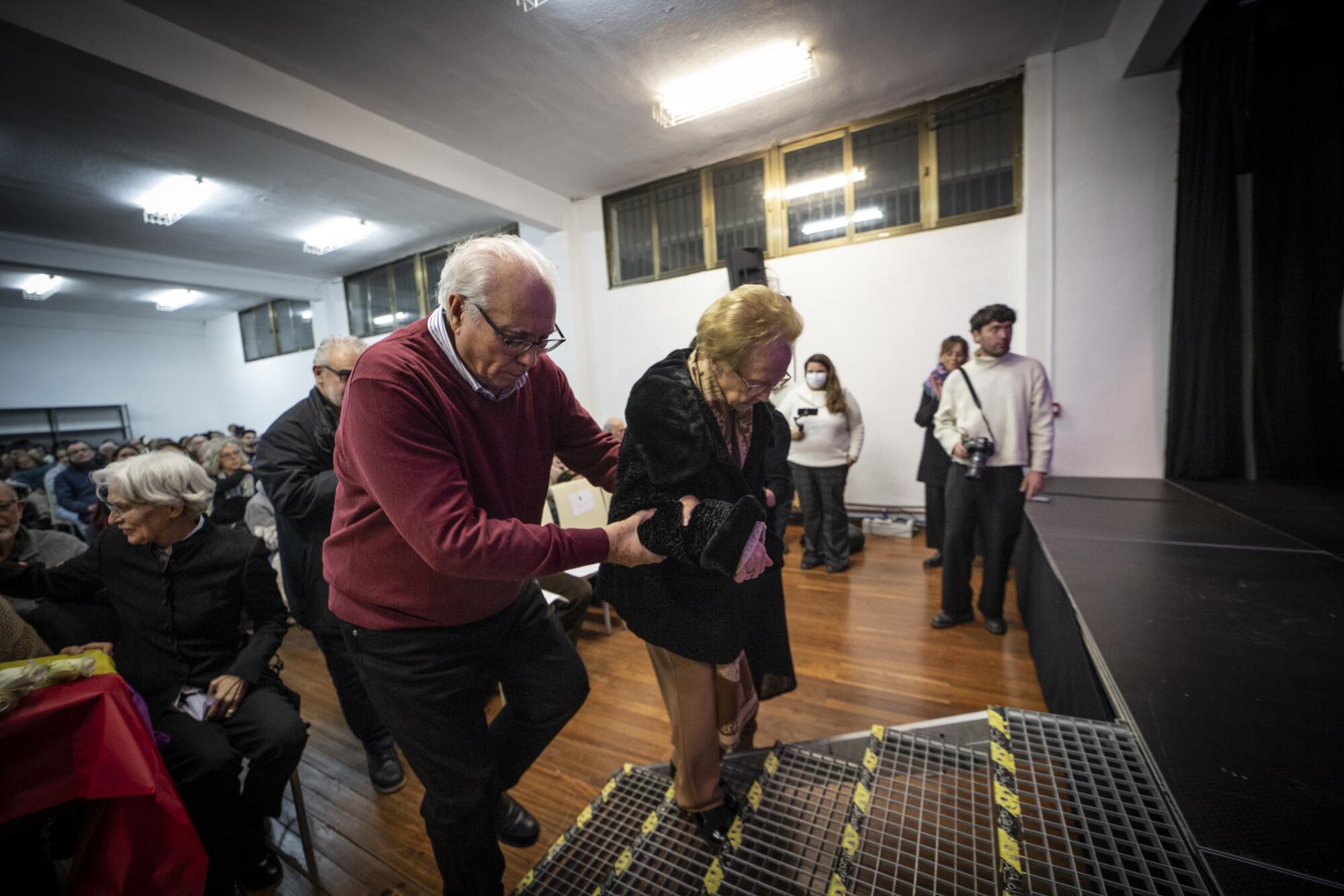 Entrega restos exhumaciones Víznar, Granada.  - 3