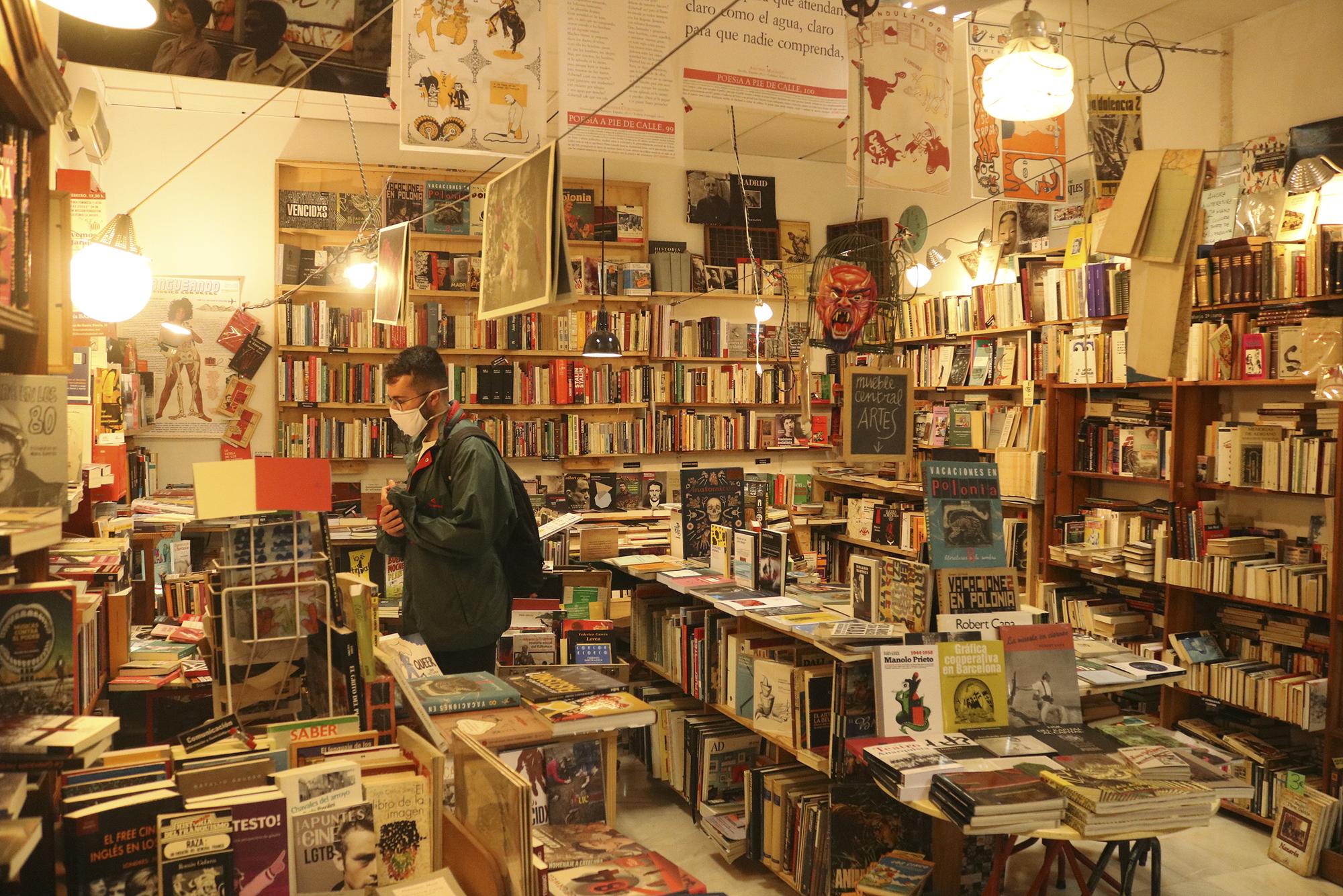 Librerías de viejo en Granada 04