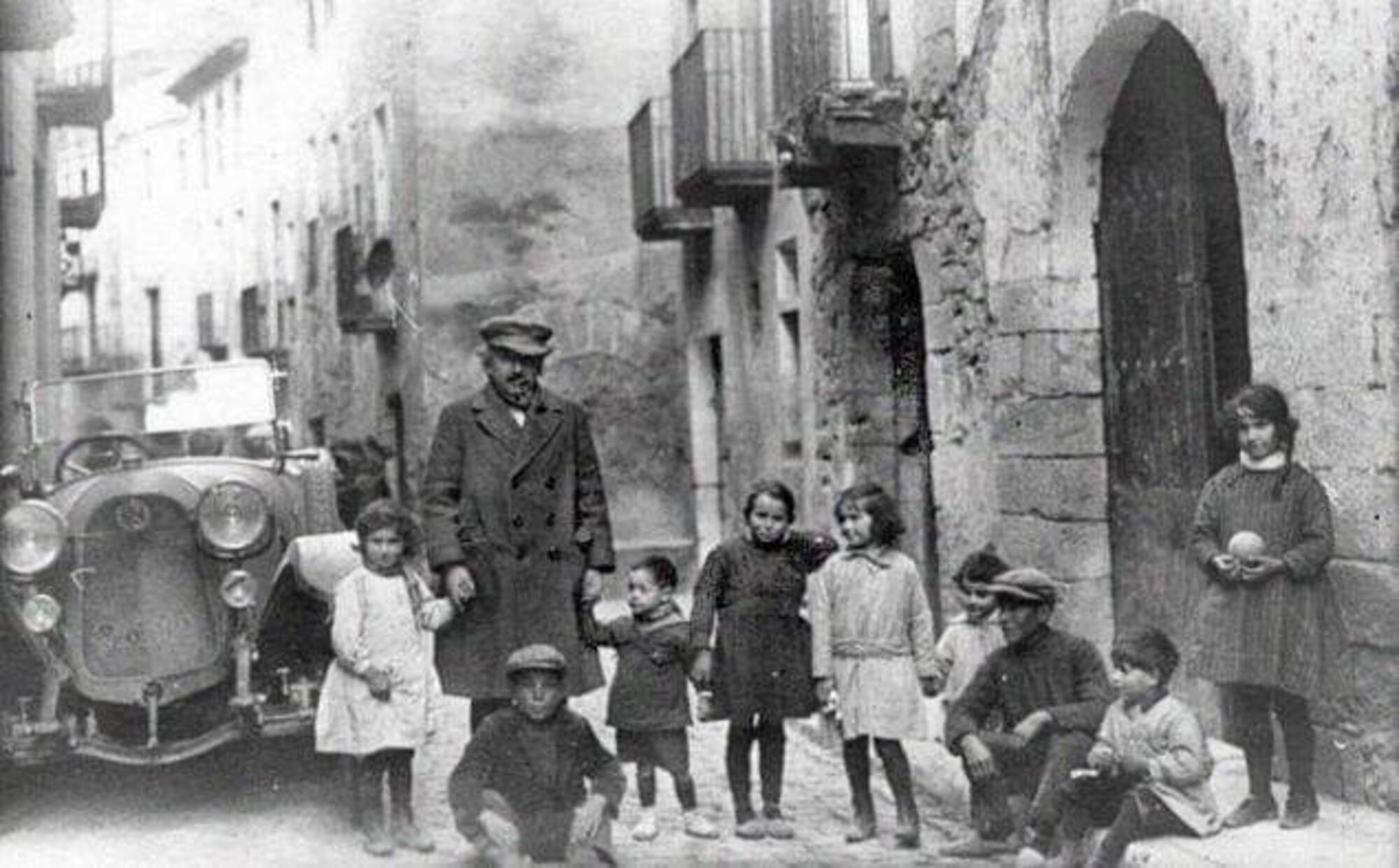 Einstein con niños en Barcelona