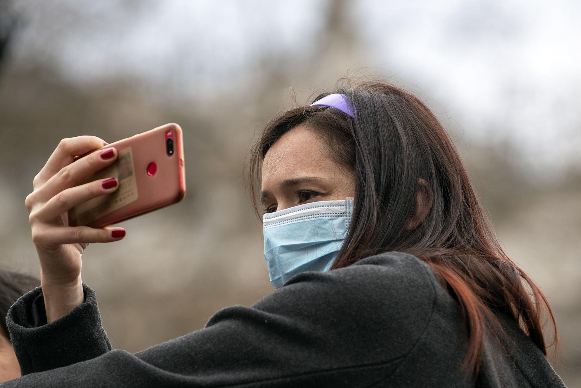 Coronavirus redes sociales y mascarillas