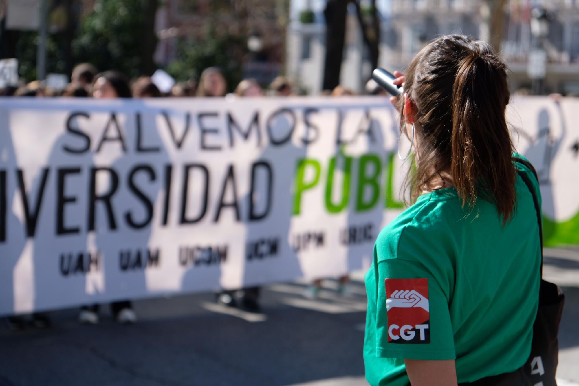 La protesta de este 23F sirvió para reunir a colectivos damnificados por las políticas del PP de Ayuso.